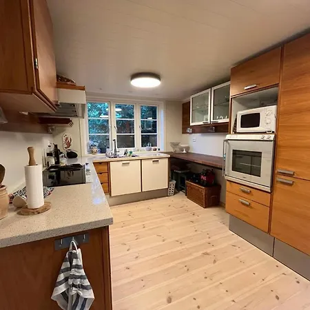 Feriebolig Pa Tromoya Vakantiehuis